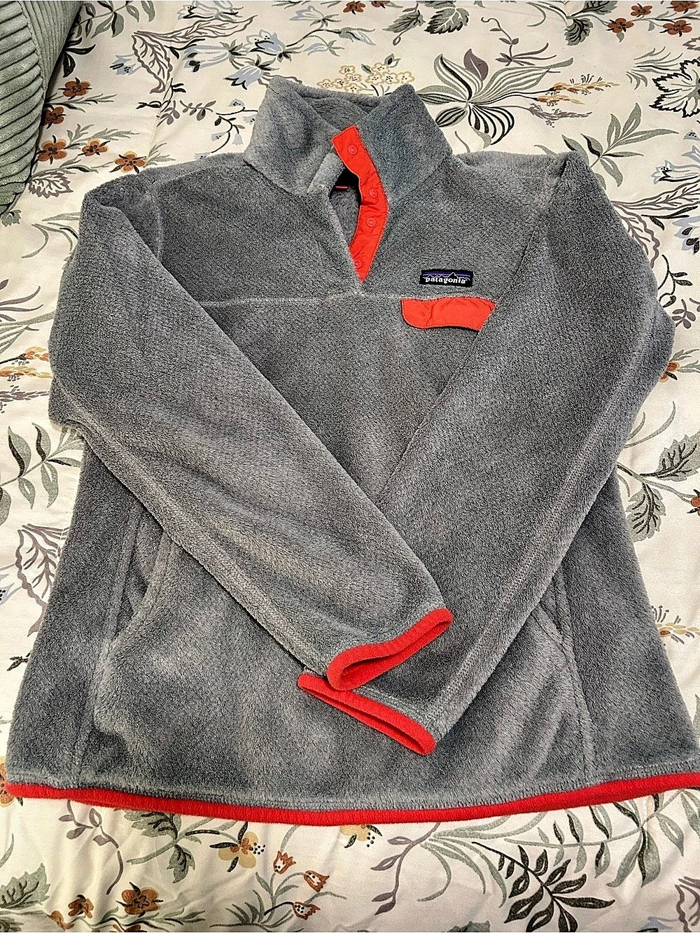 Patagonia Women's Re-Tool Snap-T Pullover Gray & Peach Fleece